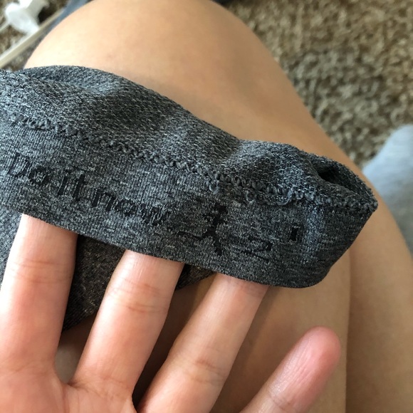 Lululemon swiftly - Picture 3 of 3